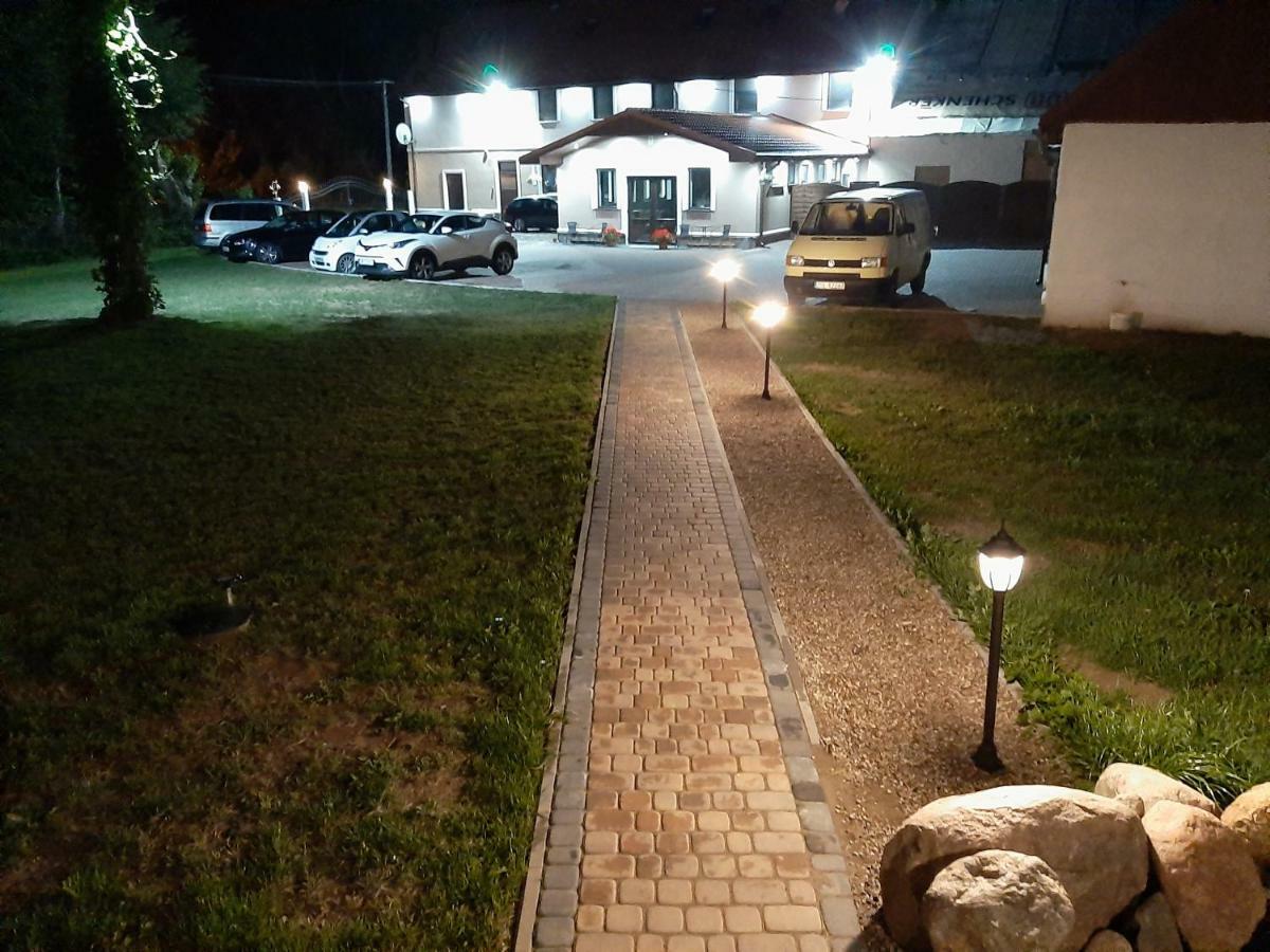 Zajazd Zamkowy - Schlossgasthof Krąg Dış mekan fotoğraf