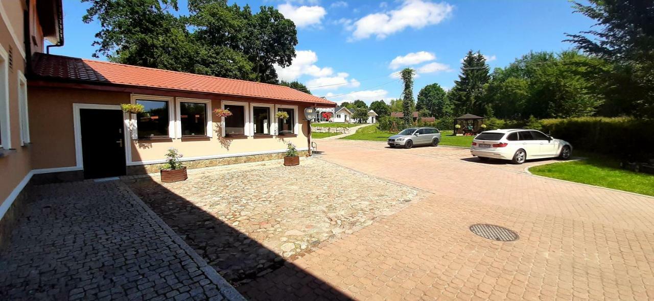 Zajazd Zamkowy - Schlossgasthof Krąg Dış mekan fotoğraf